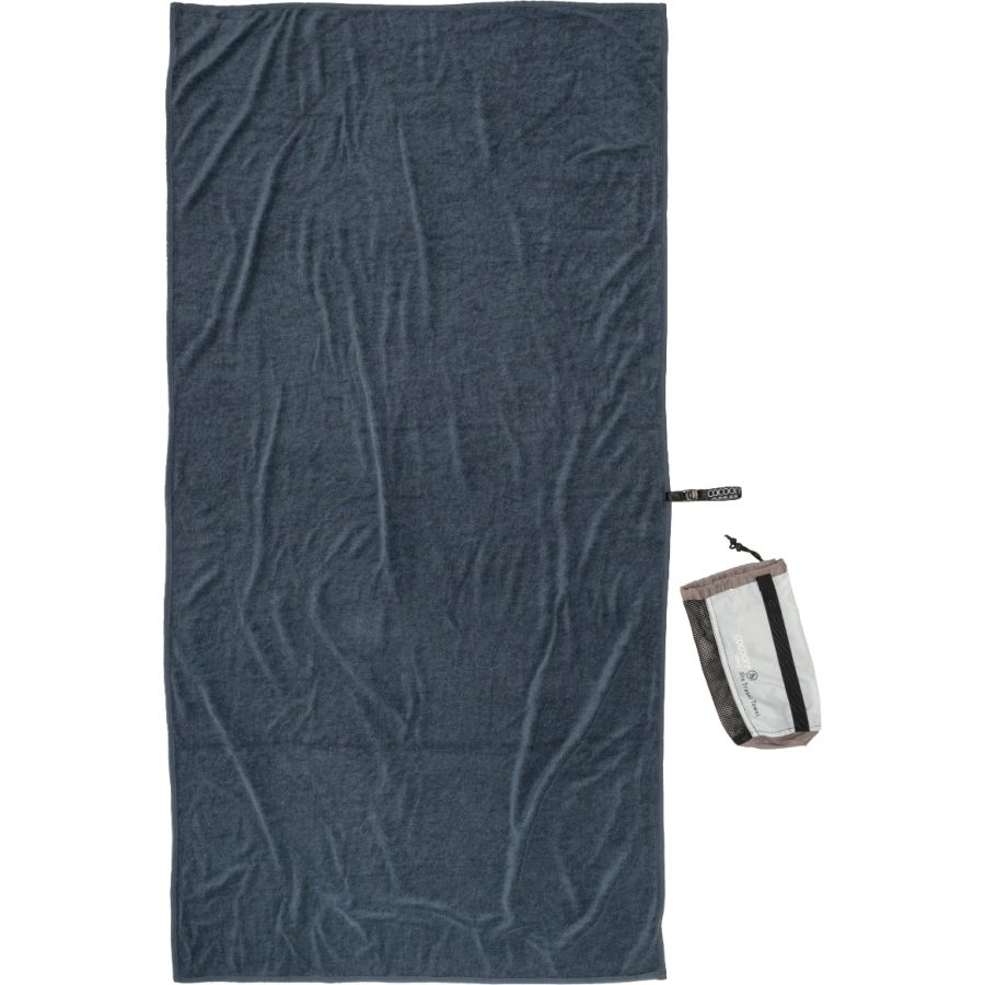 Cocoon Eco Travel Towel, Lyocell handduk, djuphavsblå - Köp för SEK 238 - Spara 20%